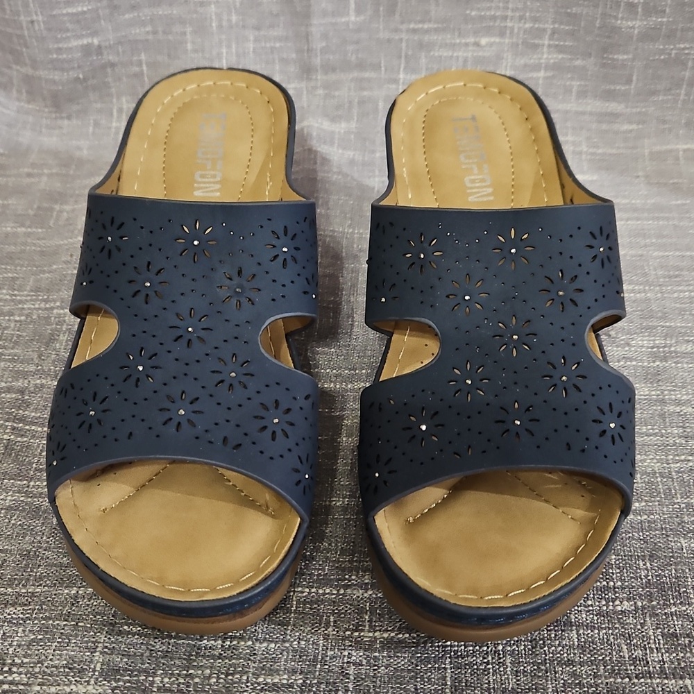 Temofon Women's Mules - Picture 6 of 9